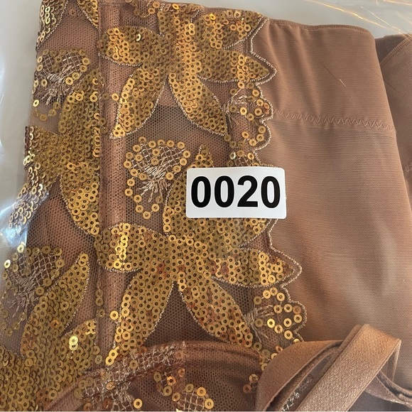 New! Victoria's Secret Sequin Ziggy Glam Floral Corset Bra 20020 - Picture 8 of 8